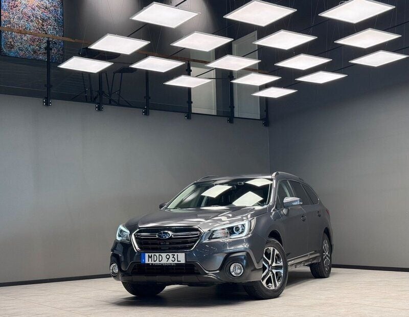 Grå Begagnad 2019 Subaru Outback SUV | 269 900 kr (Marknadspris) - Bild 1/3