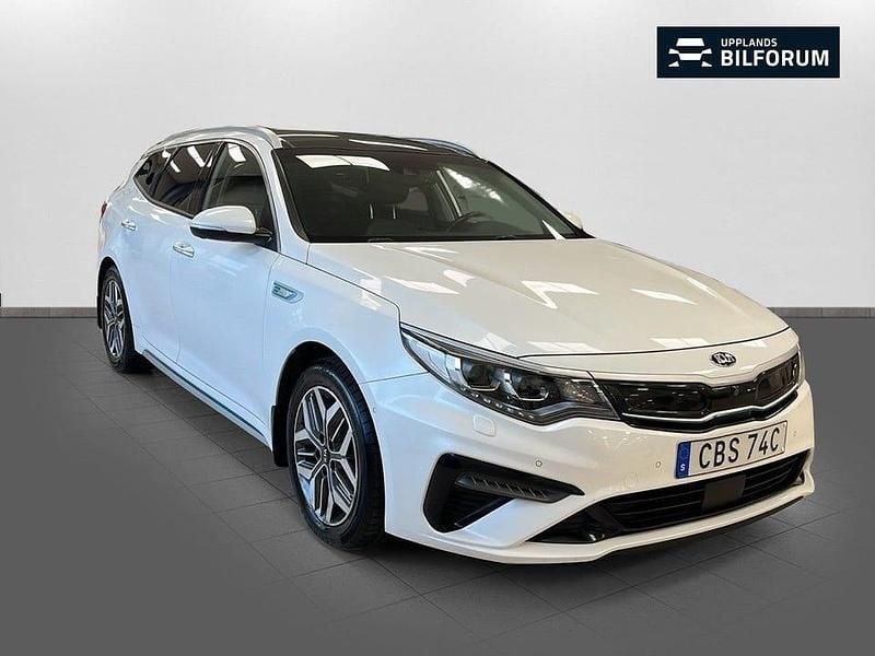 Begagnad Kia Optima 205 HK (150 kW) 2019 Vit Kombi