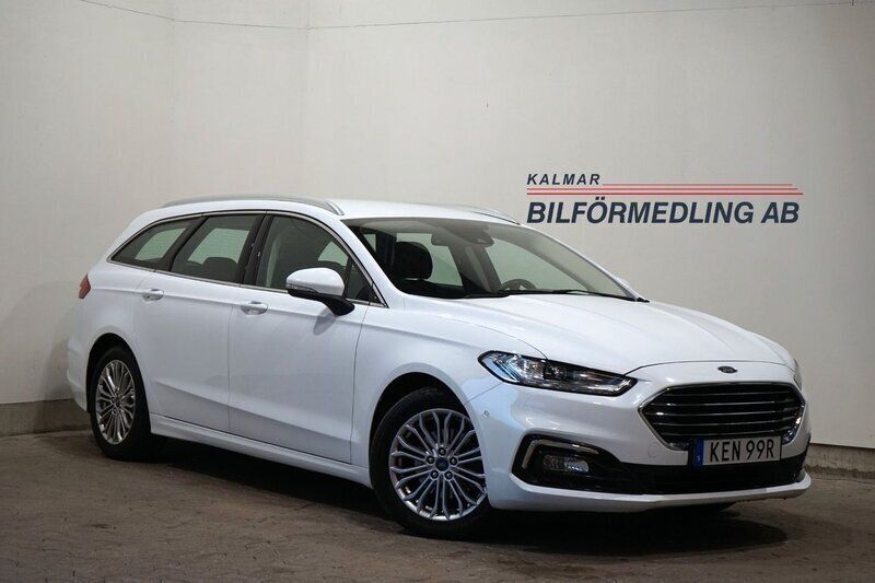 Vit Begagnad 2021 Ford Mondeo Titanium Kombi | 229 900 kr (Marknadspris) - Bild 1/4
