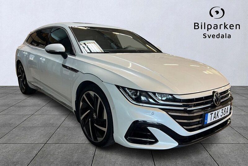 Vit Begagnad 2021 VW Arteon R-line Kombi | 339 990 kr (Marknadspris) - Bild 1/4