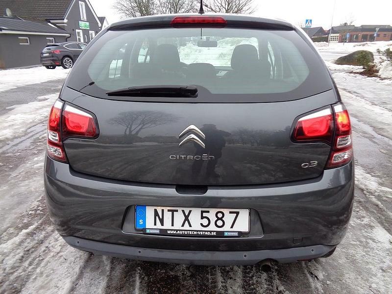 Begagnad Citroën C3 PureTech 82 HK (60 kW) 2015 Grå Halvkombi