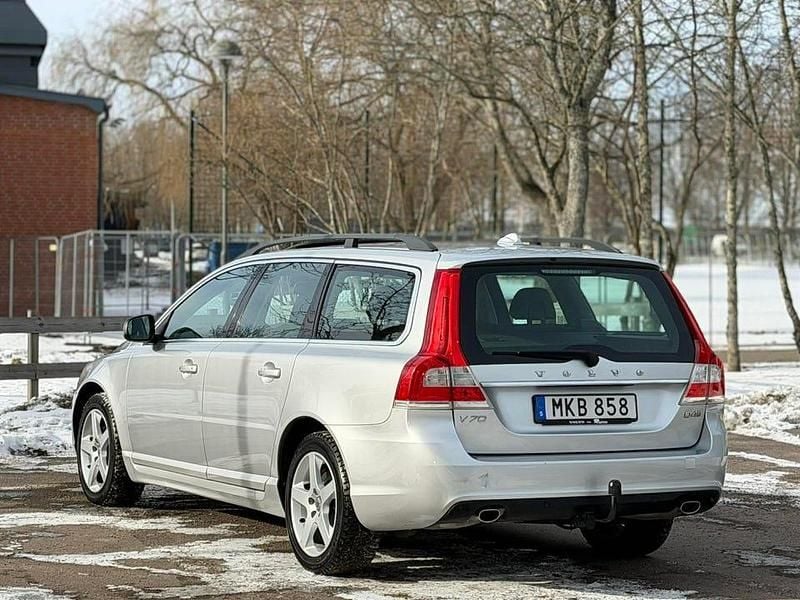 Begagnad Volvo V70 Standard 181 HK (133 kW) 2016 Kombi