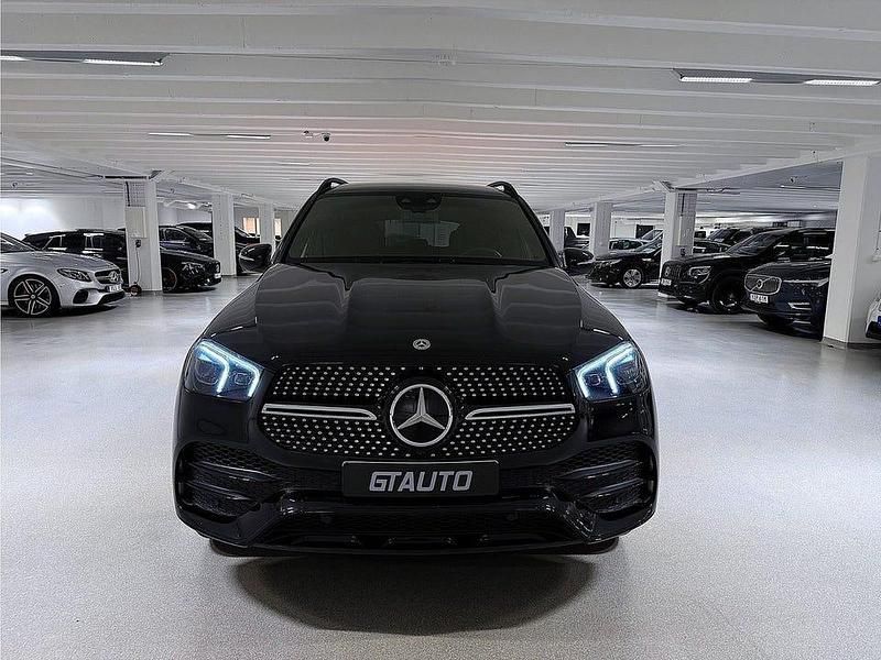 Begagnad Mercedes GLE400 AMG 330 HK (242 kW) 2021 Svart Kombi