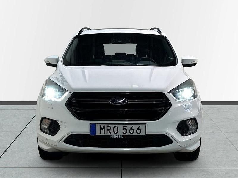 Begagnad Ford Kuga ST-Line 180 HK (132 kW) 2017 Vit SUV