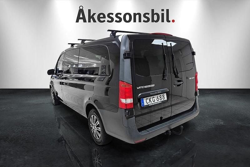 Begagnad Mercedes Vito 120 HK (88 kW) 2017 Svart Van
