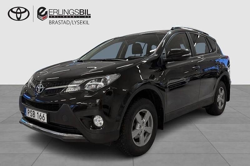 Mörkbrun Begagnad 2013 Toyota RAV4 SUV | 169 000 kr (Marknadspris) - Bild 1/4