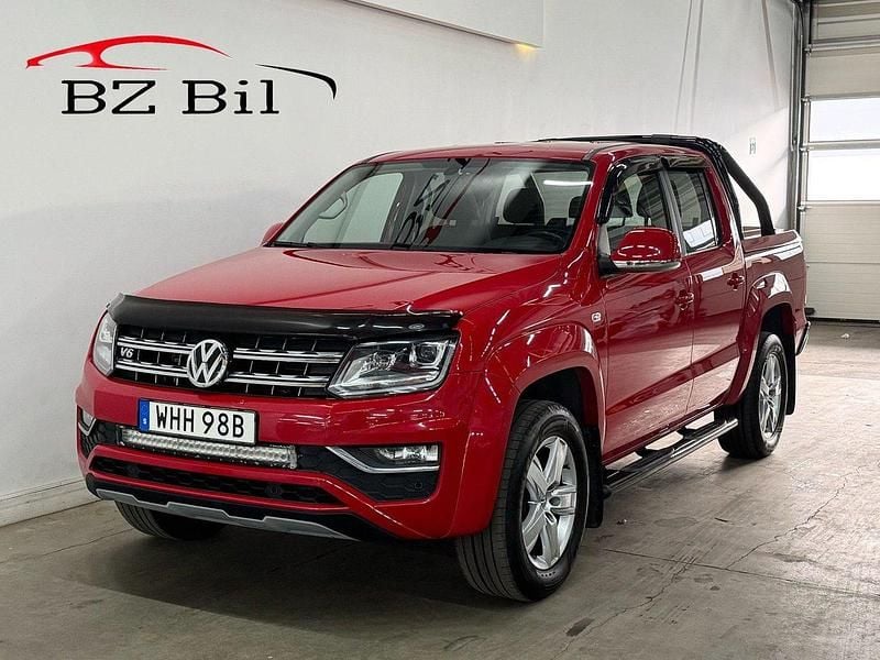 Röd Begagnad 2019 VW Amarok Highline Pickup | 309 900 kr (Marknadspris) - Bild 1/4