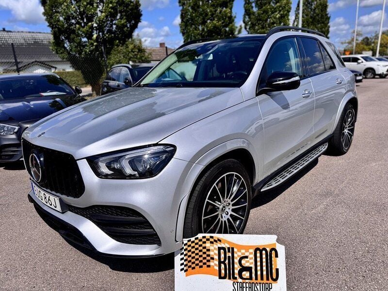 Silver Begagnad 2019 Mercedes GLE300 AMG line SUV | 549 800 kr - Bild 1/4