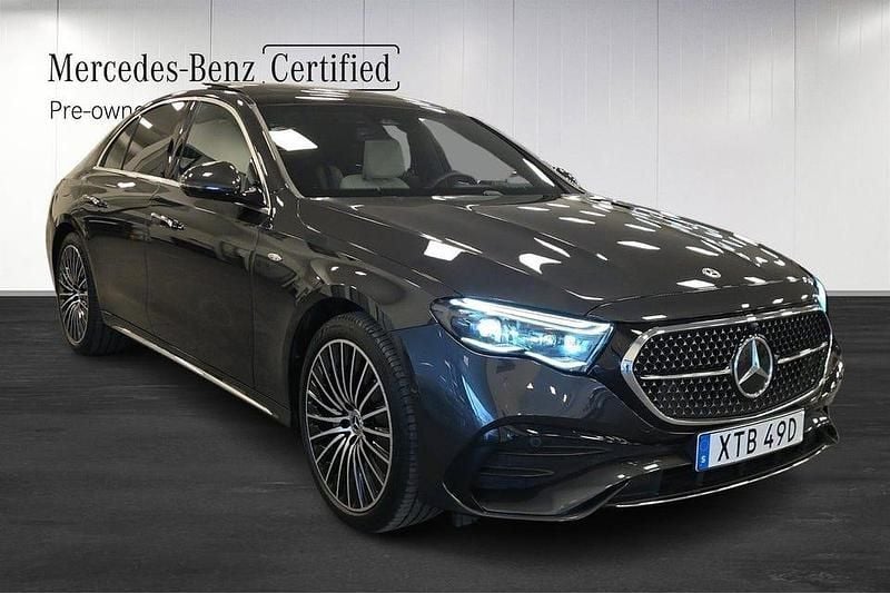 Begagnad Mercedes E300 AMG 313 HK (230 kW) 2025 Grå Sedan