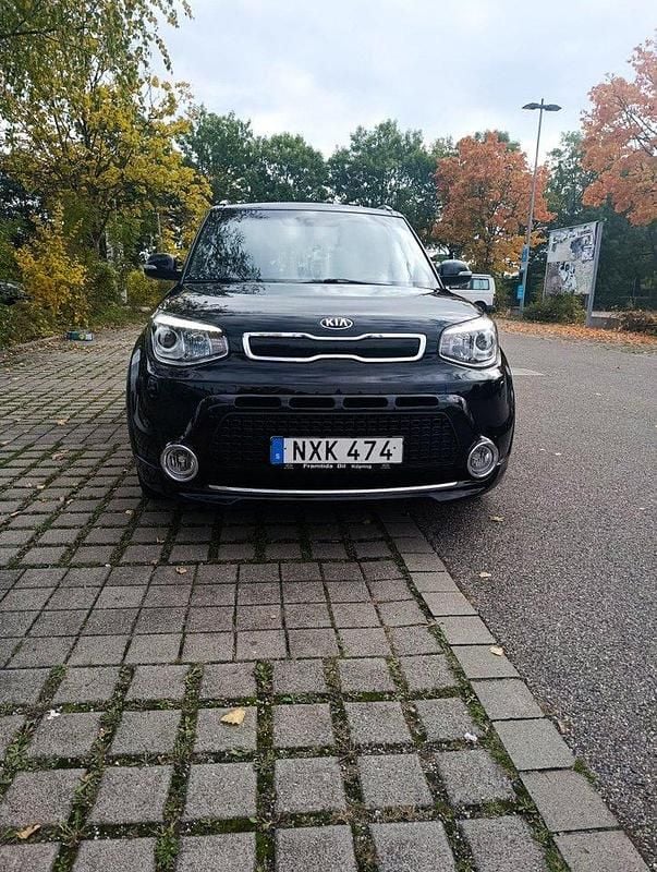 Svart Begagnad 2016 Kia Soul SUV | 85 000 kr (Bra pris) - Bild 1/4