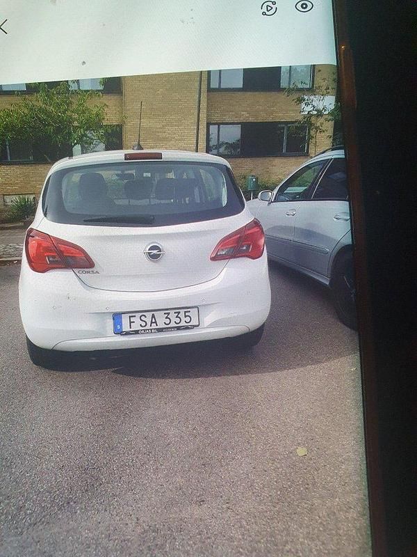 Vit Begagnad 2017 Opel Corsa Enjoy Halvkombi | 79 000 kr (Marknadspris) - Bild 1/4