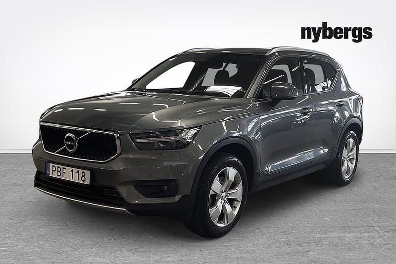 Grå Begagnad 2018 Volvo XC40 Momentum SUV | 289 900 kr (Bra pris) - Bild 1/4