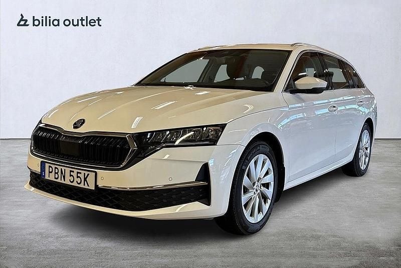 Begagnad Skoda Octavia 150 HK (110 kW) 2024 Vit Kombi