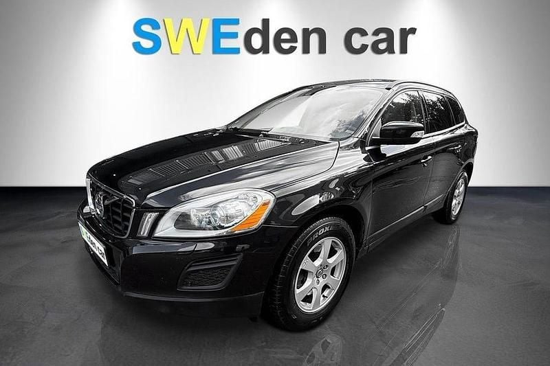 Svart Begagnad 2011 Volvo XC60 Momentum SUV | 89 900 kr (Bra pris) - Bild 1/4