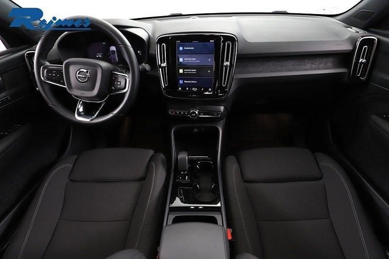 Begagnad Volvo C40 Plus 169 kW (231 HK) 2022 Fjord blue metallic SUV