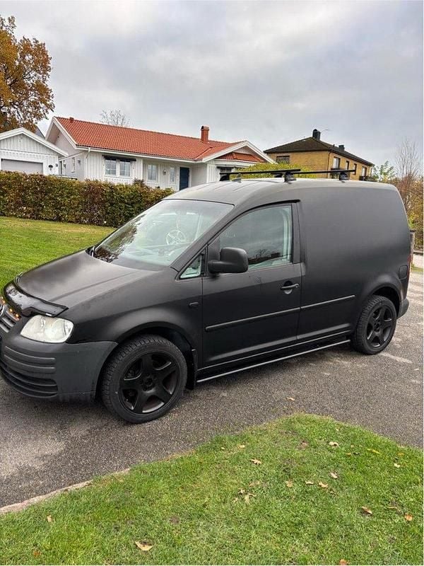 Vit Begagnad 2008 VW Caddy Minibuss | 34 000 kr (Lite dyr) - Bild 1/4