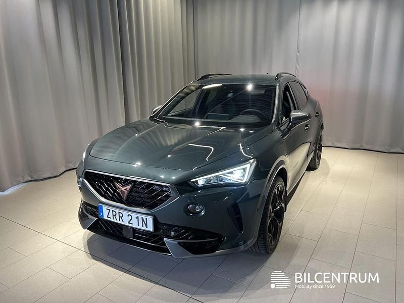 Mörkgrön (grön) Begagnad 2021 Cupra Formentor VZ SUV | 309 900 kr (Marknadspris) - Bild 1/4