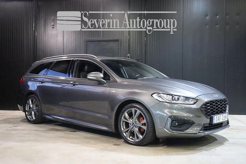 Begagnad Ford Mondeo ST-Line 188 HK (138 kW) 2021 Grå Kombi