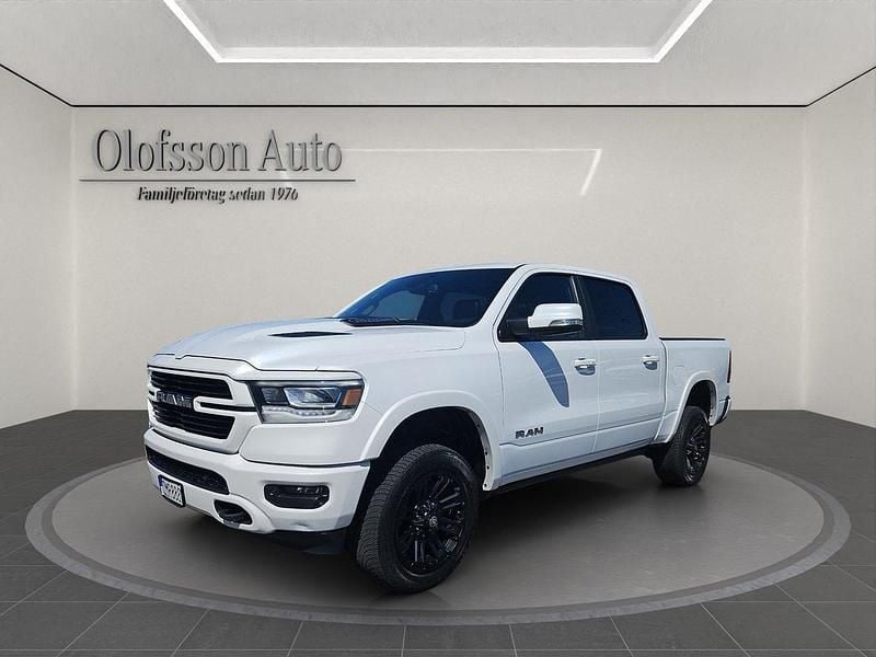 Vit Begagnad 2018 Dodge Ram Pickup | 573 750 kr - Bild 1/4