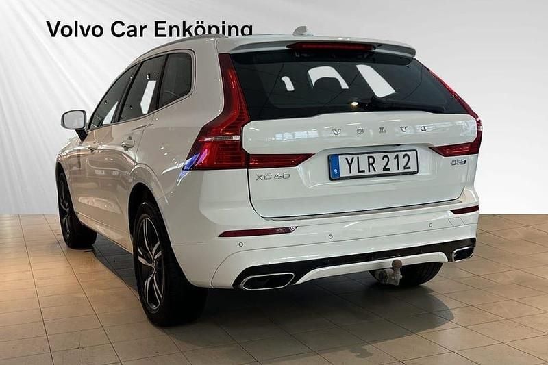 Begagnad Volvo XC60 R-Design 238 HK (175 kW) 2018 Vit SUV