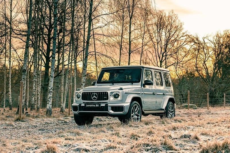 Silver Begagnad 2025 Mercedes G63 AMG AMG SUV | 2 439 000 kr - Bild 1/4