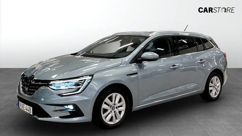 Silver Begagnad 2022 Renault Mégane IV Kombi | 204 900 kr - Bild 1/4