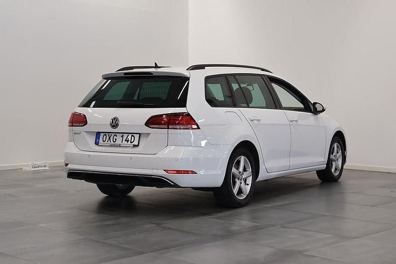 Begagnad VW Golf VIII GT 150 HK (110 kW) 2020 Vit Kombi
