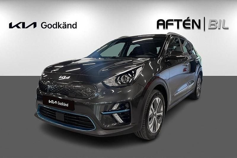 Grå (interstellar grey metallic) Begagnad 2021 Kia e-Niro Advance SUV | 249 800 kr (Bra pris) - Bild 1/3