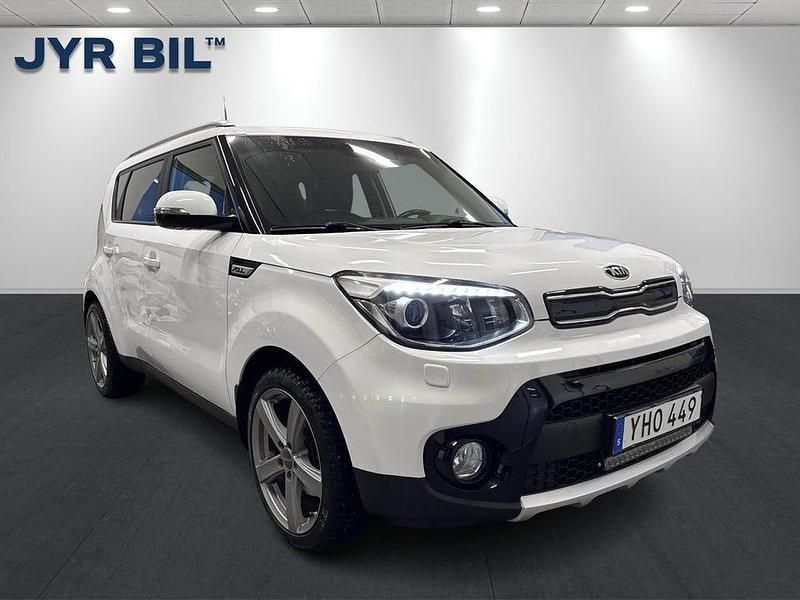 Vit Begagnad 2017 Kia Soul SUV | 149 000 kr (Marknadspris) - Bild 1/4