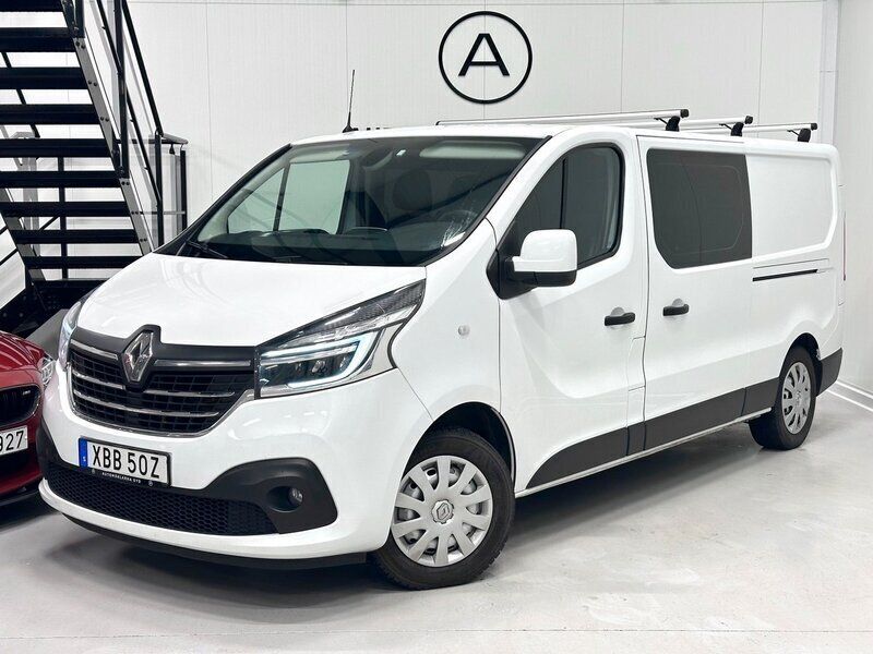 Vit Begagnad 2021 Renault Trafic Van | 274 900 kr - Bild 1/4