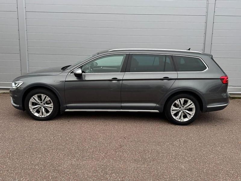 Begagnad VW Passat Alltrack 190 HK (139 kW) 2016 Mörkgrå Kombi