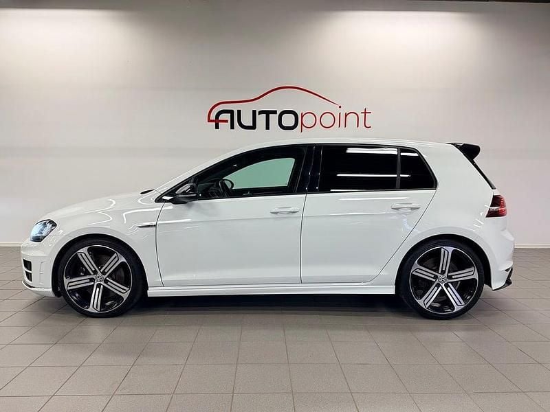 Begagnad VW Golf VII R 301 HK (221 kW) 2016 Vit Halvkombi