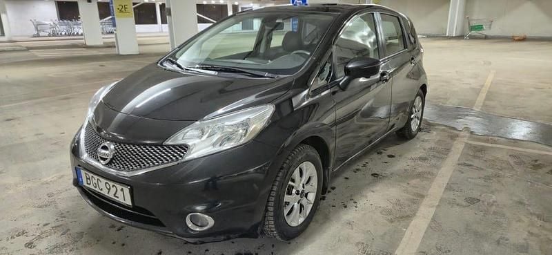 Begagnad Nissan Note 80 HK (58 kW) 2015 Metallic Halvkombi