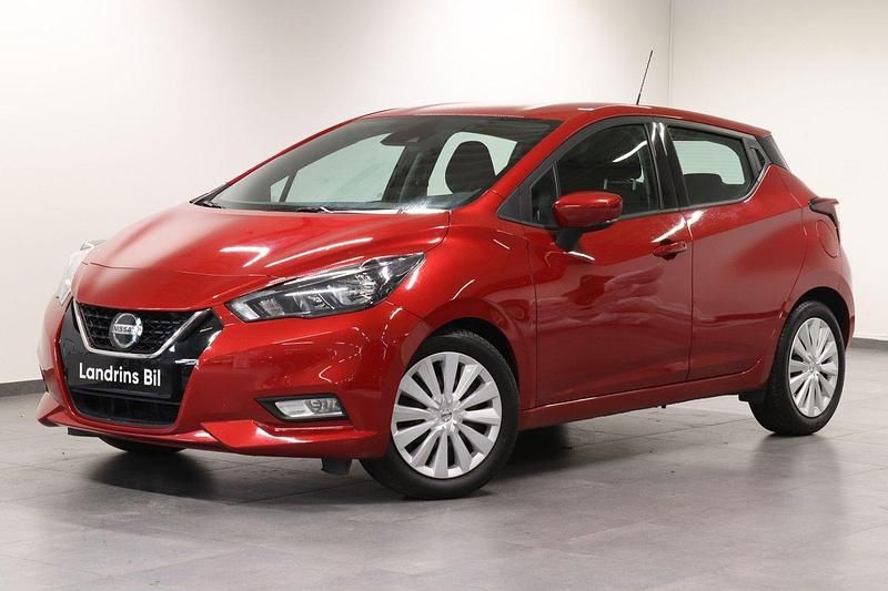Röd Begagnad 2022 Nissan Micra Acenta Halvkombi | 159 000 kr (Marknadspris) - Bild 1/4
