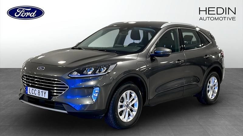 Begagnad 2023 Ford Kuga Titanium SUV | 279 900 kr (Marknadspris) - Bild 1/4