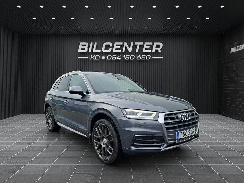 Grå Begagnad 2017 Audi Q5 SUV | 269 900 kr (Lite dyr) - Bild 1/4