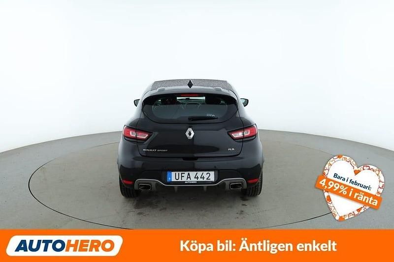 Begagnad Renault Clio IV Trophy 223 HK (164 kW) 2016 Svart Halvkombi