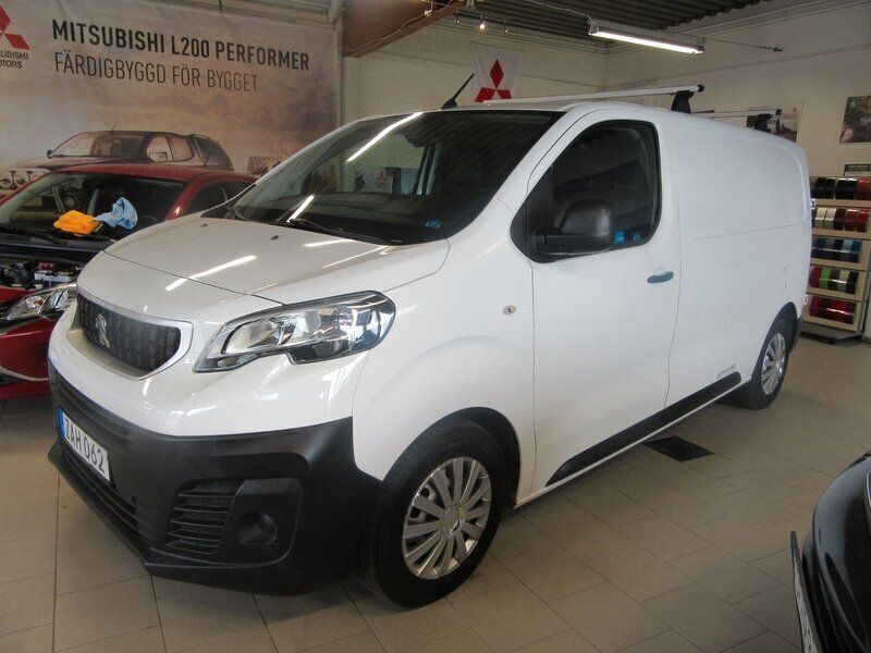 Vit Begagnad 2018 Peugeot Expert Van | 157 000 kr (Superpris) - Bild 1/4