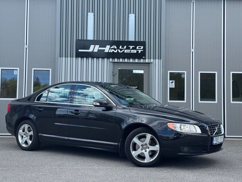 Svart Begagnad 2007 Volvo S80 Summum Sedan | 94 900 kr (Dyr) - Bild 1/4
