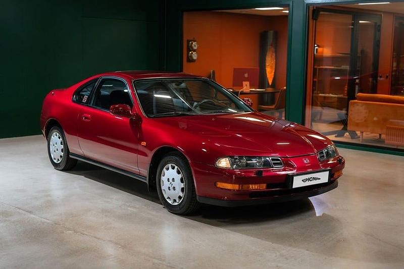 Mörkröd Begagnad 1992 Honda Prelude SE Sportkupé | 149 900 kr - Bild 1/4