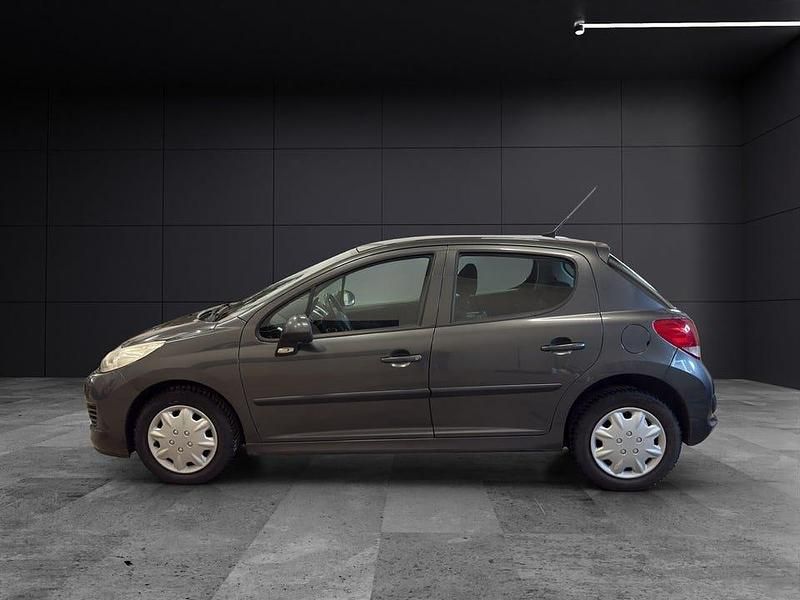 Begagnad Peugeot 207 95 HK (69 kW) 2010 Grå Halvkombi
