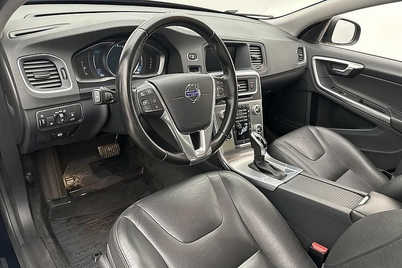 Begagnad Volvo S60 2016 Blå Sedan