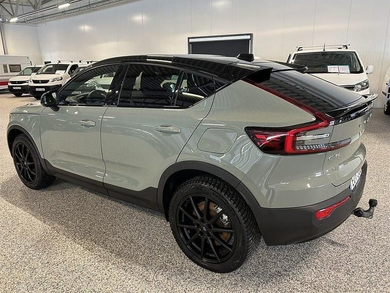 Begagnad Volvo C40 300 kW (408 HK) 2021 Grön SUV