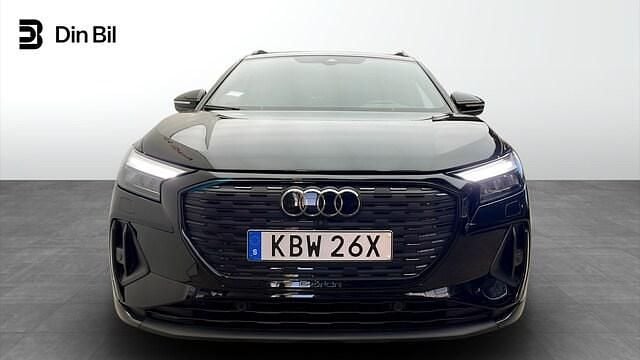 Begagnad Audi Q4 e-tron S-Line 150 kW (204 HK) 2022 Svart SUV