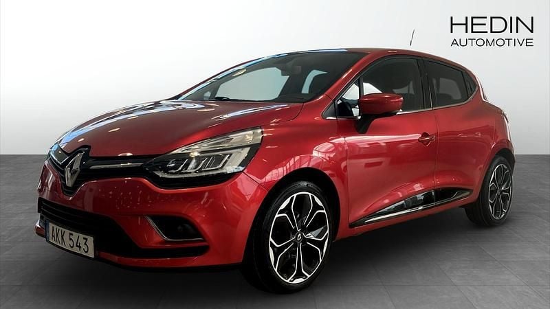 Röd (red) Begagnad 2018 Renault Clio IV Intens Halvkombi | 99 900 kr (Marknadspris) - Bild 1/4