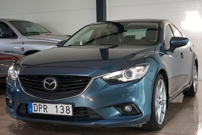 Blå Begagnad 2013 Mazda 6 Sedan | 99 500 kr (Bra pris) - Bild 1/4