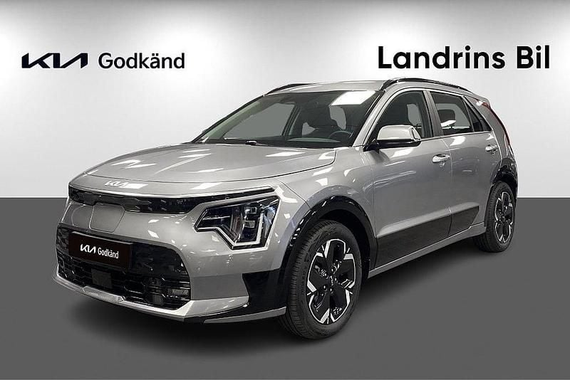 Grå Begagnad 2023 Kia e-Niro SUV | 299 000 kr - Bild 1/4