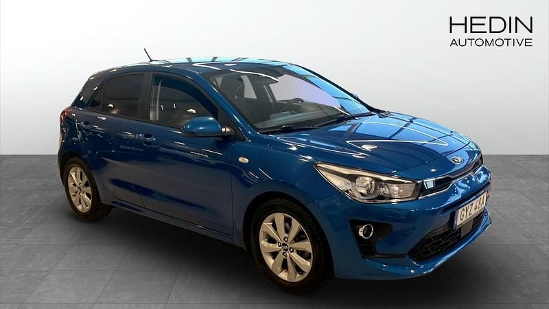 Begagnad Kia Rio Advance 101 HK (74 kW) 2021 Blå Halvkombi