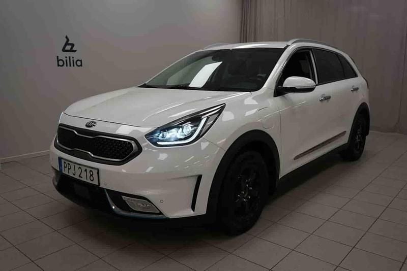 Vit Begagnad 2018 Kia Niro SUV | 169 900 kr (Marknadspris) - Bild 1/1
