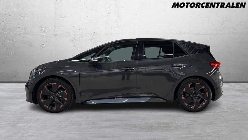 Begagnad Cupra Born 169 kW (231 HK) 2023 Grå Halvkombi